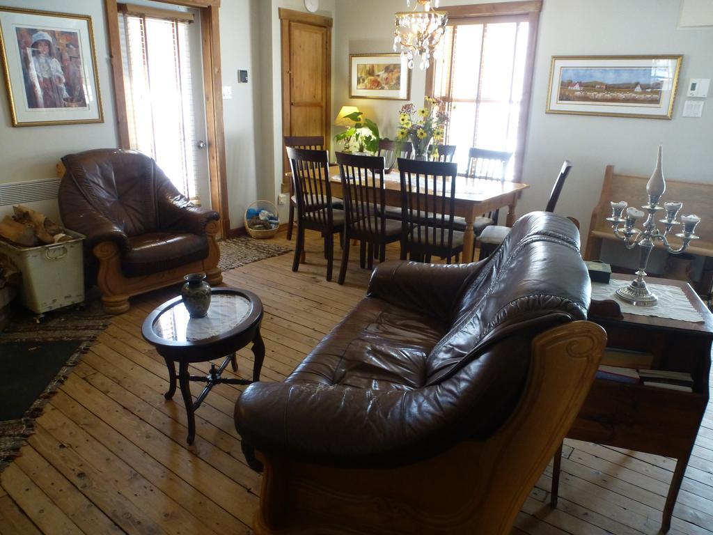 B&B Les Deux Pignons Petit-Saguenay Esterno foto