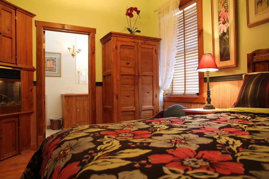 B&B Les Deux Pignons Petit-Saguenay Esterno foto