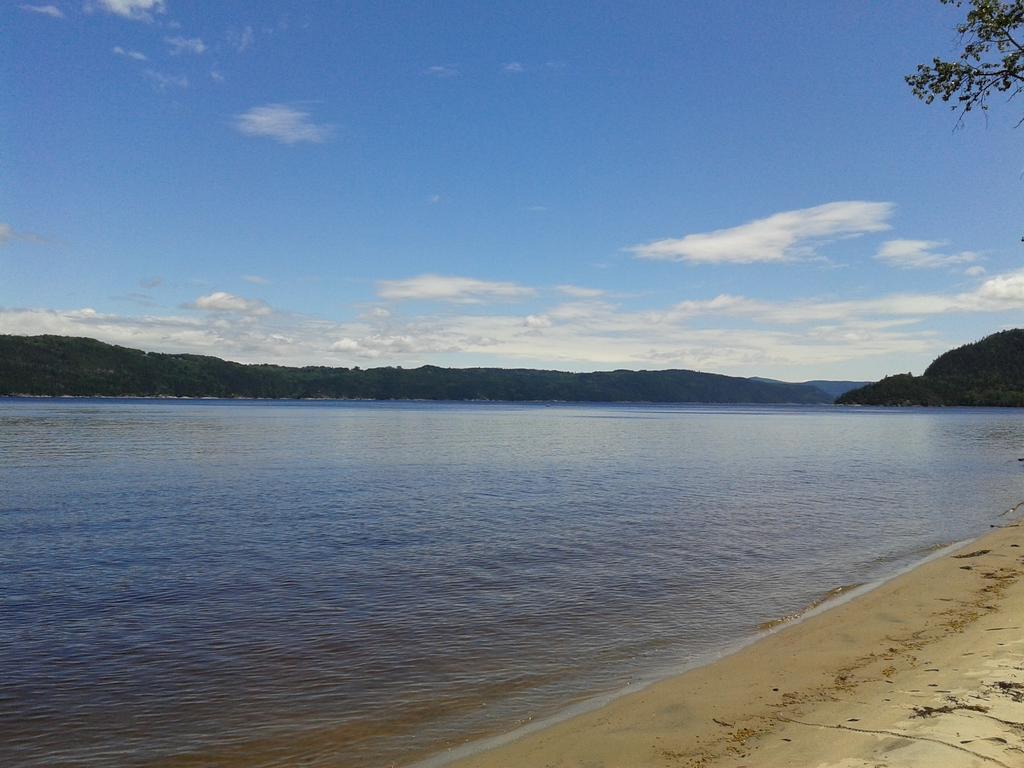 B&B Les Deux Pignons Petit-Saguenay Esterno foto